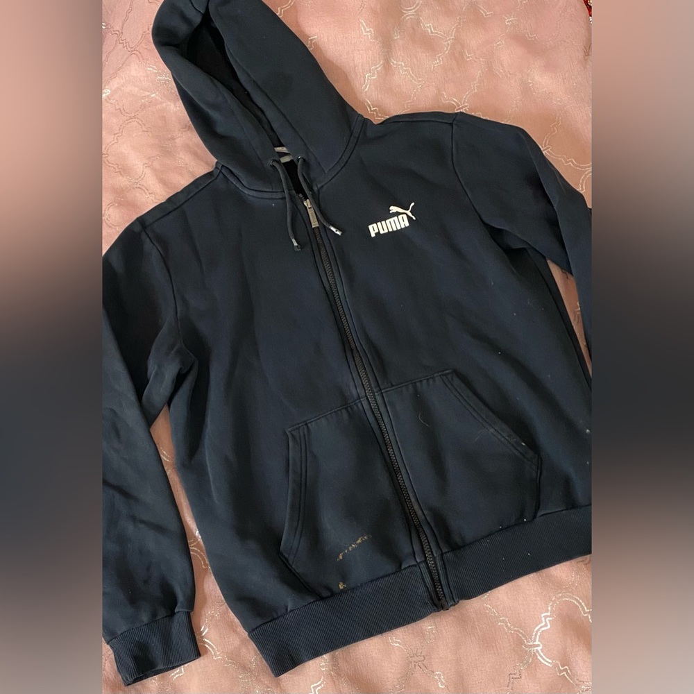 Puma Sweater Size Med